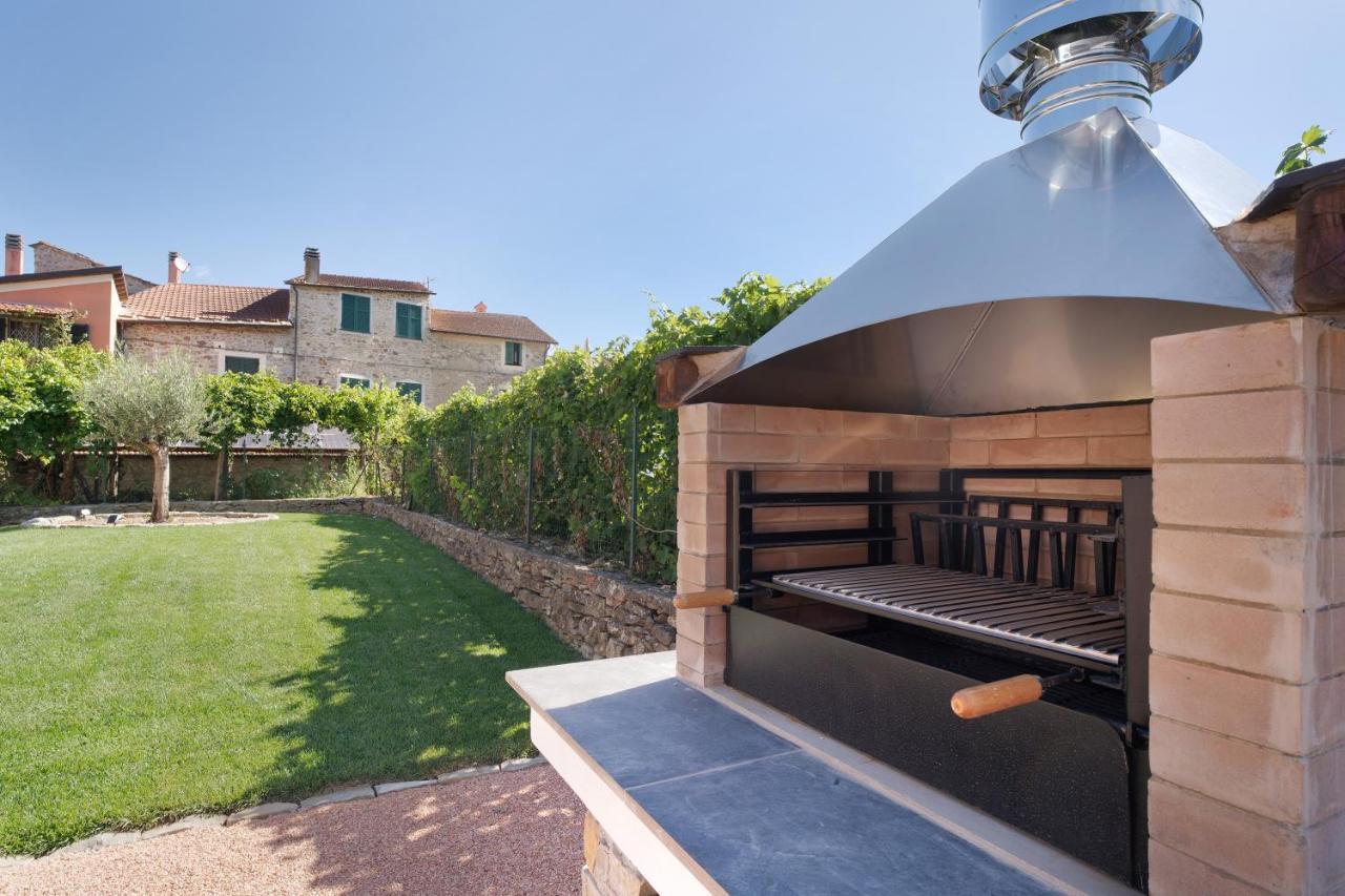 Agriturismo Il Borgo - Lavanda Villanova d'Albenga Buitenkant foto
